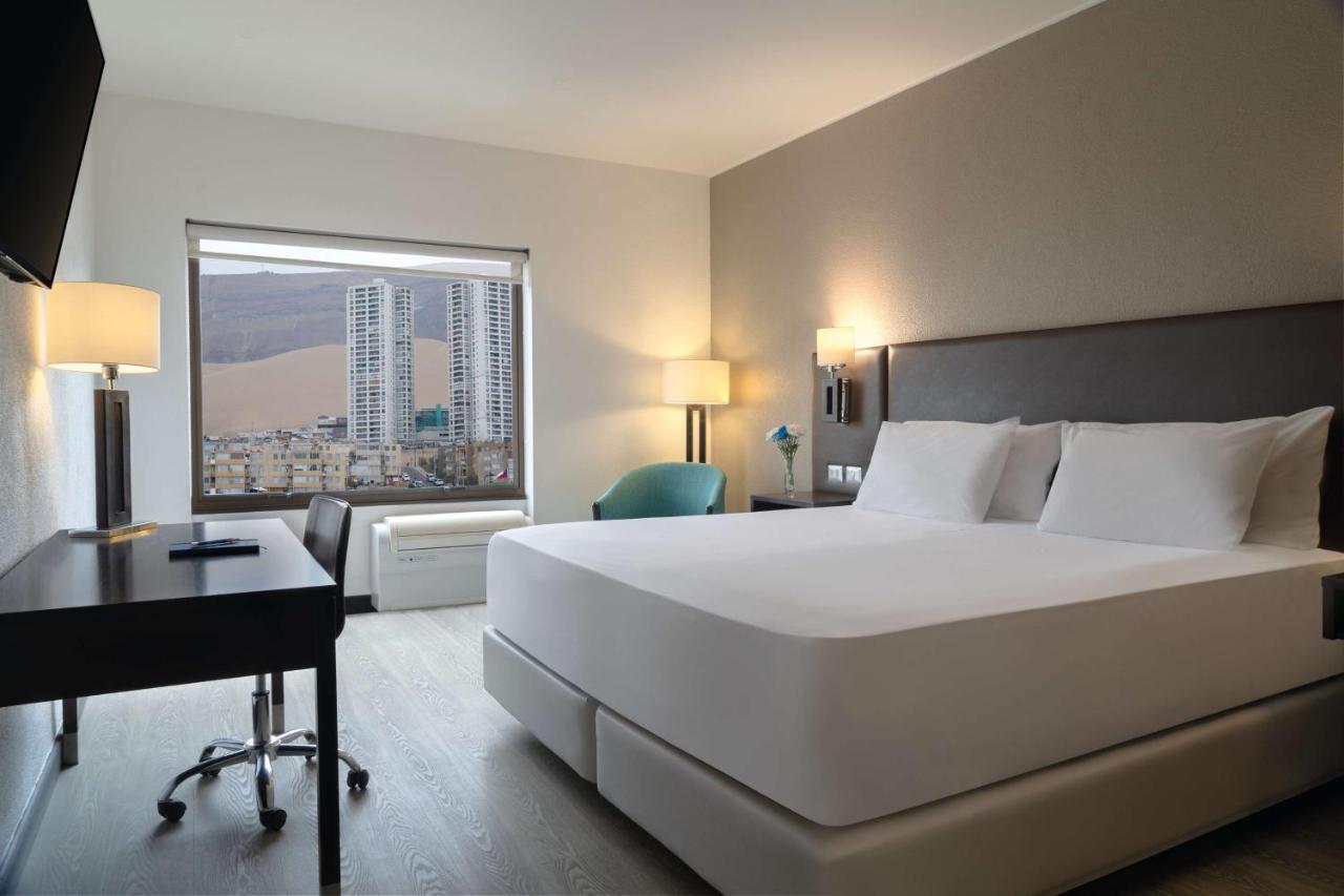 Nh Iquique Costa Hotel Exterior photo